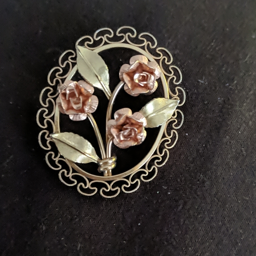 Small Vintage Rose  Brooch